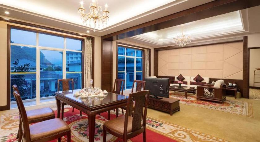 Zhangjiajie Qinghe Jinjiang International Hotel Экстерьер фото